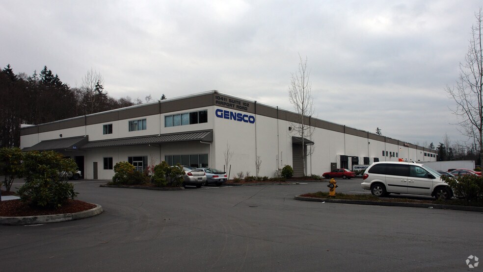 10411 Airport Rd, Everett, WA à louer - Photo de l’immeuble – Image 2 sur 8
