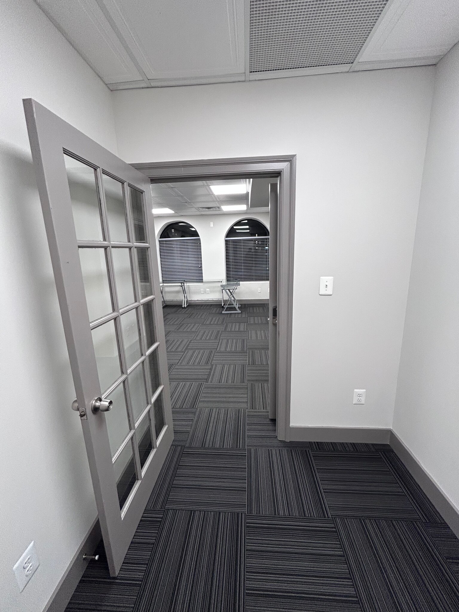 4 N Exeter St, Baltimore, MD à louer Photo intérieure– Image 1 sur 7