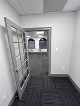 4 N Exeter St, Baltimore, MD à louer Photo intérieure– Image 1 sur 7