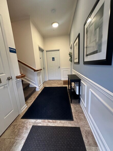 4 Centennial Ave, Cranford, NJ à vendre - Photo de l’immeuble – Image 2 sur 19