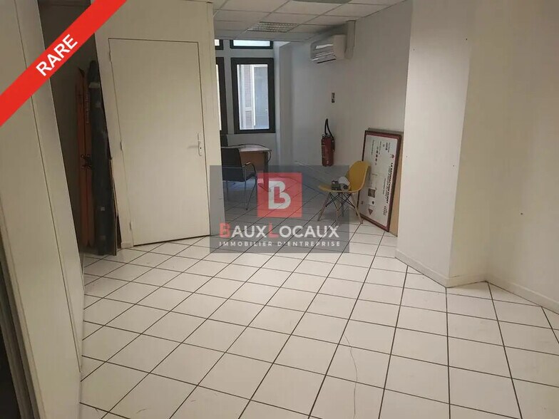Local commercial dans Salon-de-Provence à louer - Photo intérieure – Image 3 sur 7