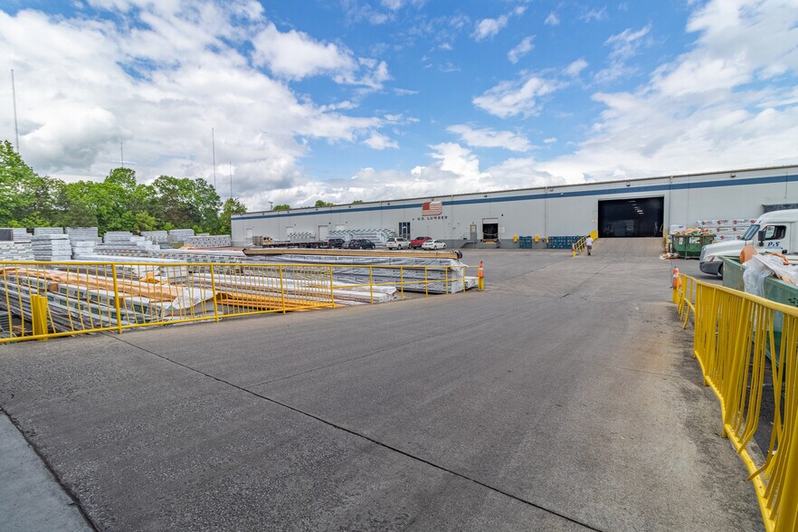 211 Nesbitt Ln, Madison, TN à vendre - Photo de l’immeuble – Image 2 sur 22