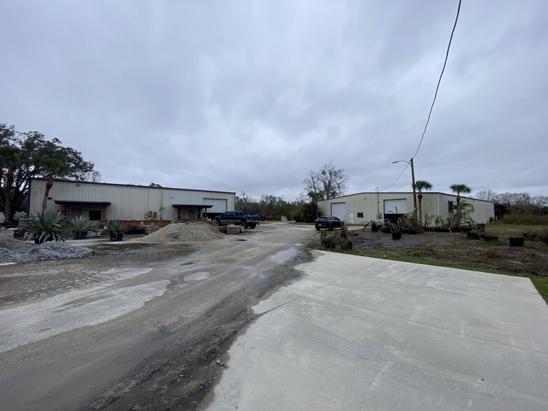 1051 Van Arsdale St, Oviedo, FL à vendre - Photo principale – Image 1 sur 8