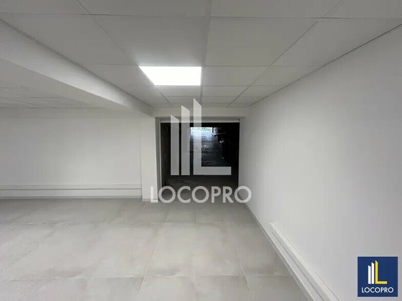 Local d’activités dans Cagnes-sur-Mer à louer - Photo intérieure – Image 3 sur 6