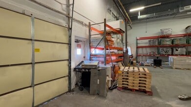 35 Industrial Pky, Woburn, MA à louer - Vidéo sur l’annonce professionnelle