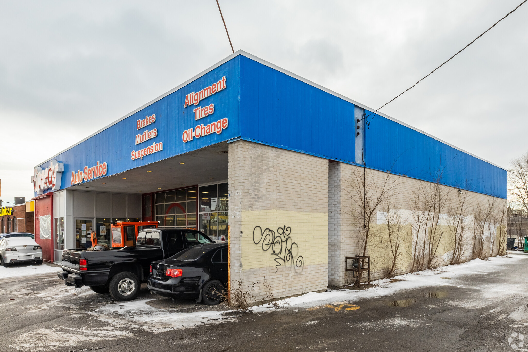 1608 Merivale Rd, Ottawa, ON à vendre Photo principale– Image 1 sur 3