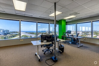 5401 W Kennedy Blvd, Tampa, FL à louer Photo intérieure– Image 1 sur 11