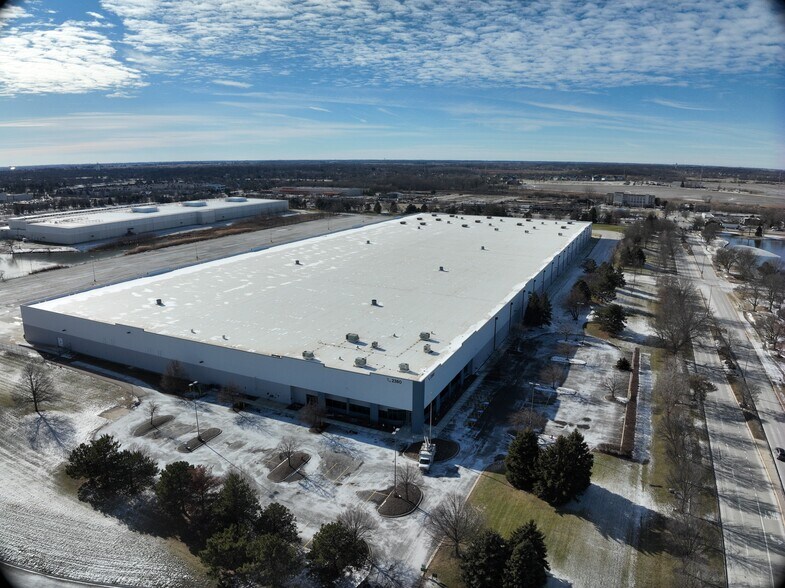 2380 Sullivan Rd, Aurora, IL à louer – Image 3 sur 44