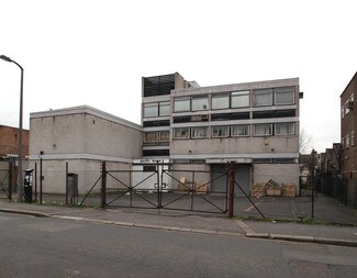 Plus de détails pour Vale Rd, Londres - Industriel/Logistique à louer