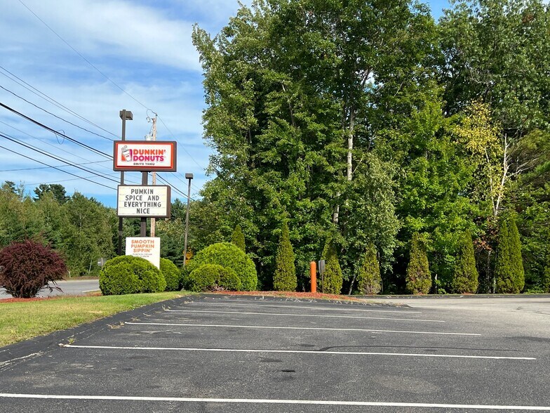 1478 Alfred, Lyman, ME à vendre - Photo de l’immeuble – Image 3 sur 7