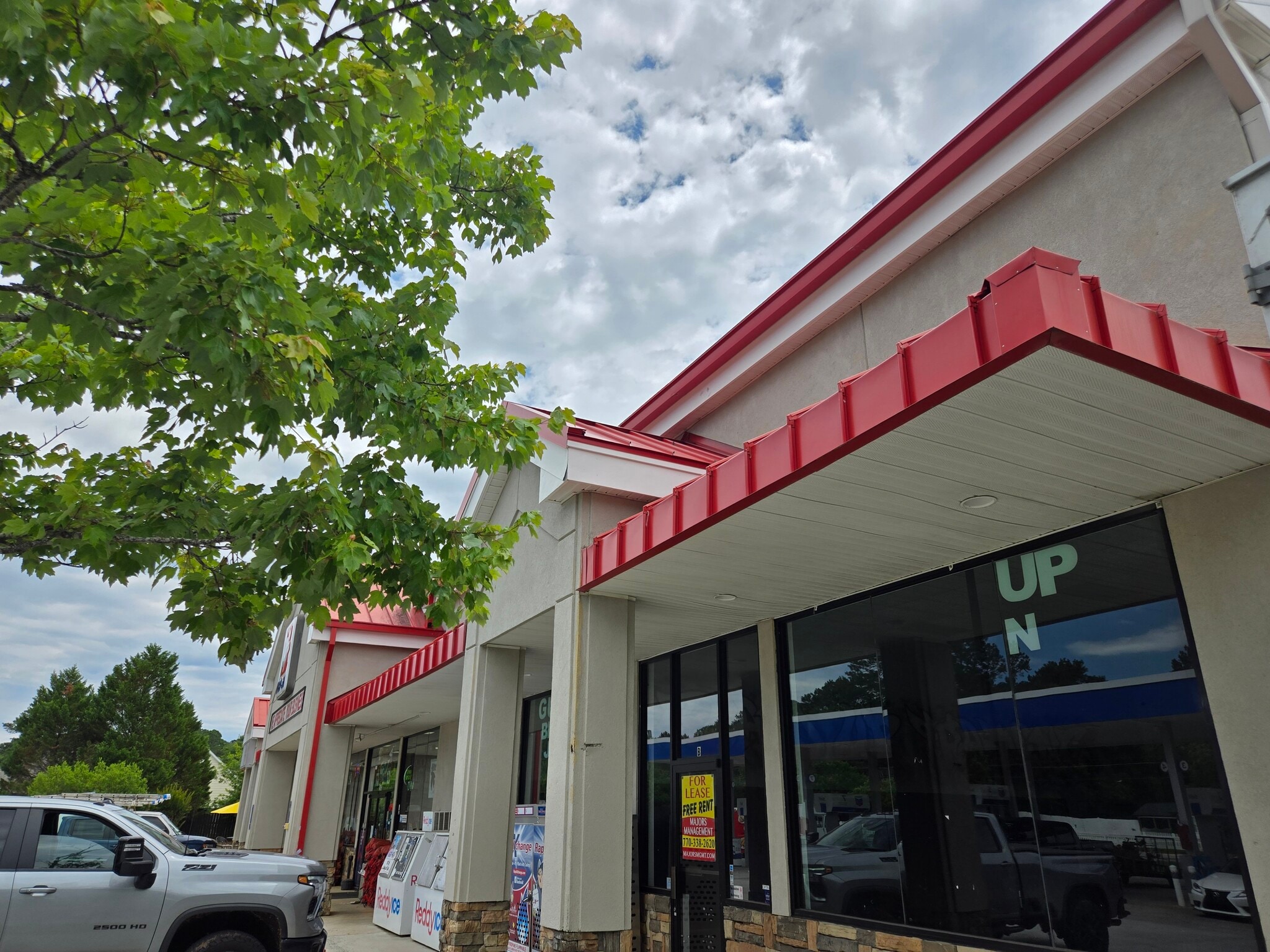 514 Arnold Mill Rd, Woodstock, GA à louer Photo de l’immeuble– Image 1 sur 2