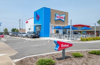 Plus de détails pour 107 W Lincoln Ave, Charleston, IL - Local commercial à vendre