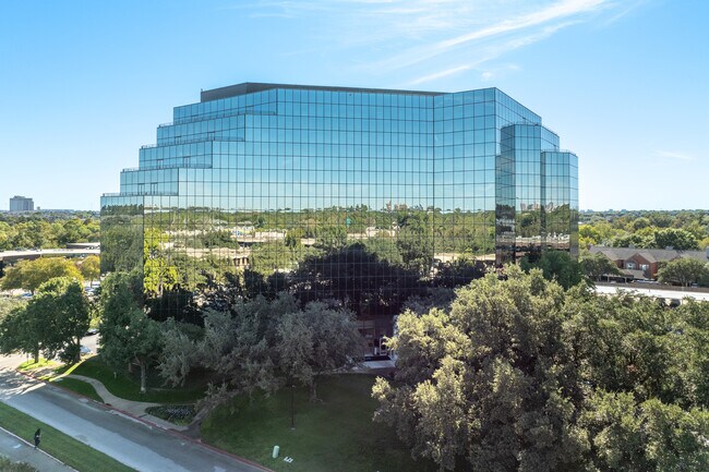 Plus de détails pour 12720 Hillcrest Rd, Dallas, TX - Bureau à louer