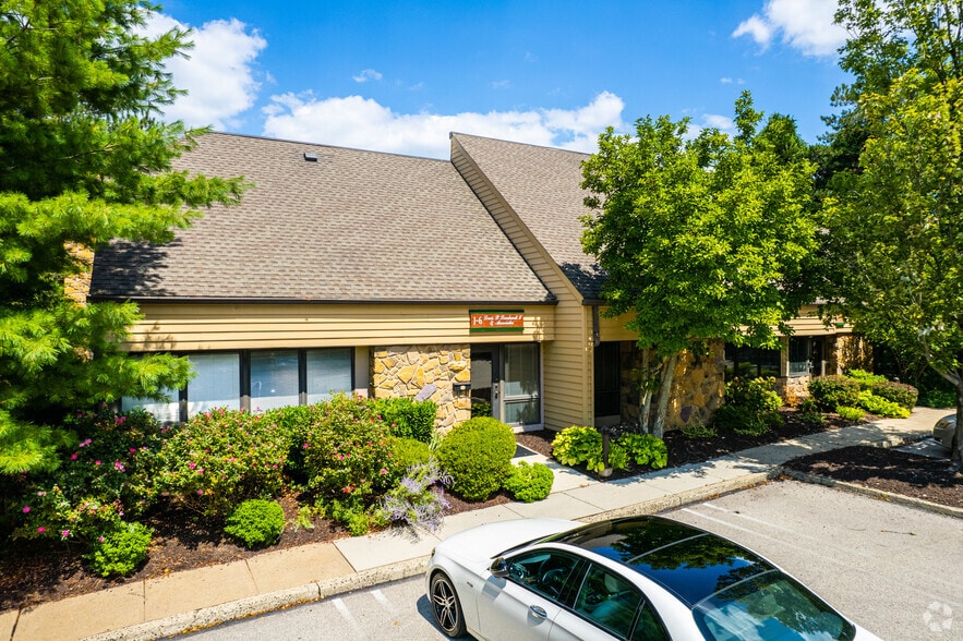 1000 Germantown Pike, Plymouth Meeting, PA à vendre - Photo de l’immeuble – Image 2 sur 4
