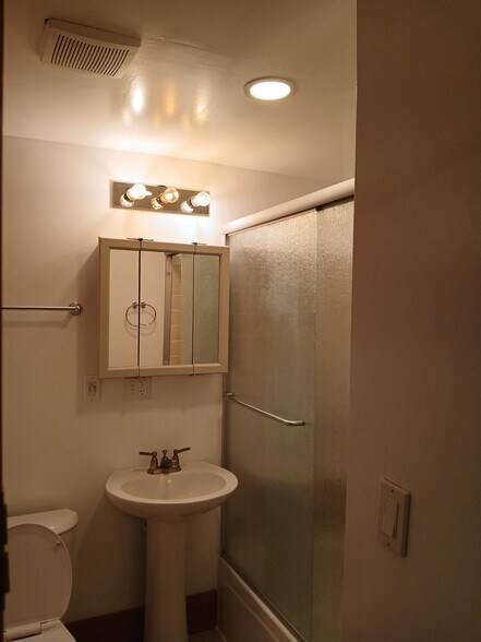 701 N Montana Ave, Miles City, MT à vendre - Photo de l’immeuble – Image 2 sur 20