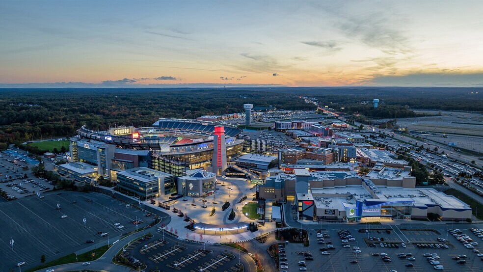 1 - C Patriot Pl, Foxborough, MA à louer - Photo principale – Image 1 sur 21