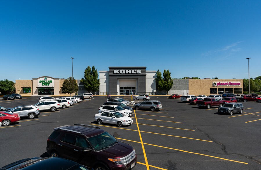 5011 2nd Ave, Kearney, NE à louer - Photo de l’immeuble – Image 2 sur 3