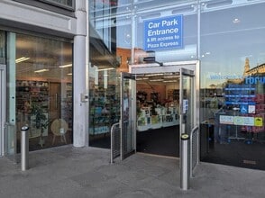 Millennium Plain, Norwich à louer Photo de l’immeuble– Image 1 sur 5