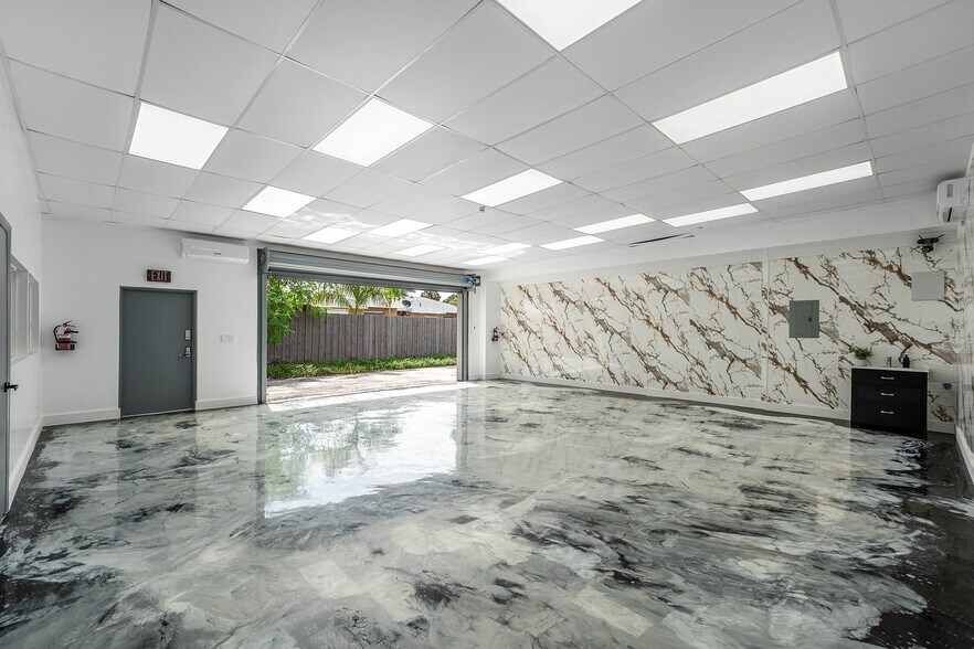1812 SW 7th Ave, Pompano Beach, FL à vendre - Photo de l’immeuble – Image 3 sur 38