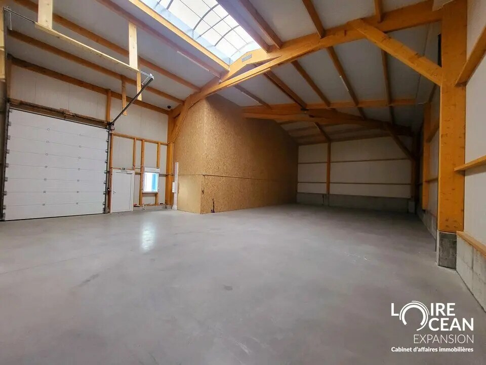 Local d’activités dans La Plaine-sur-Mer à louer Photo intérieure– Image 1 sur 7