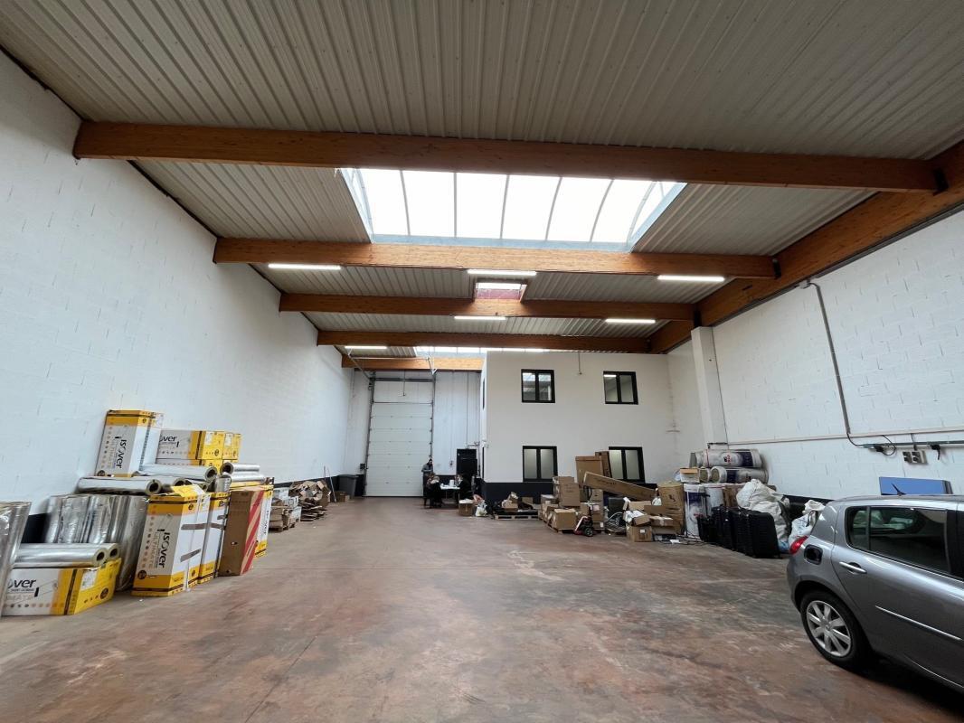 58 Avenue Des Bruyères, Décines-Charpieu à louer Photo de l’immeuble– Image 1 sur 5