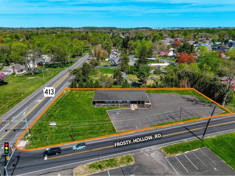 1310 Frosty Hollow Rd, Levittown, PA à vendre - Aérien – Image 3 sur 8