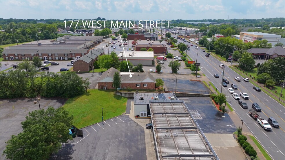 177 W Main St, Hendersonville, TN à louer - Vidéo sur l’annonce professionnelle – Image 2 sur 8