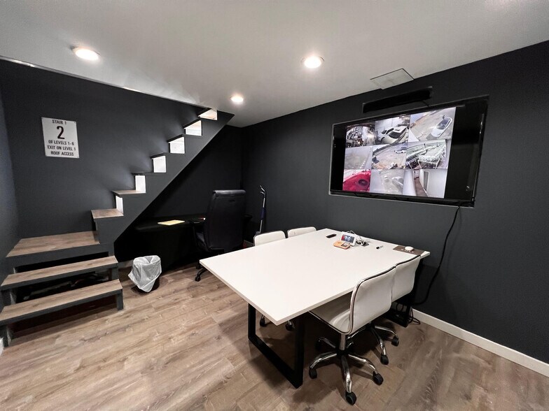 5819 S Owasso Ave, Tulsa, OK à louer - Photo de l’immeuble – Image 2 sur 10