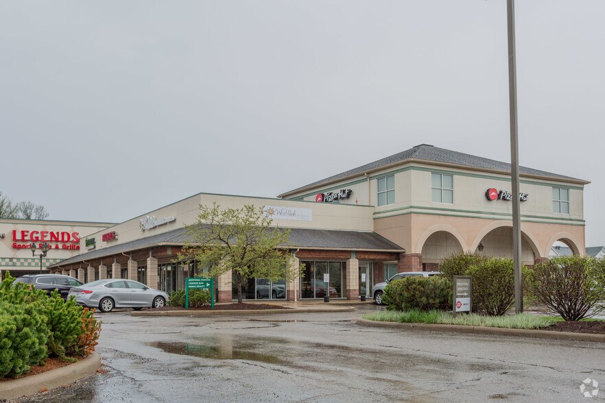 1840 Town Park Blvd, Uniontown, OH à louer - Photo principale – Image 1 sur 6