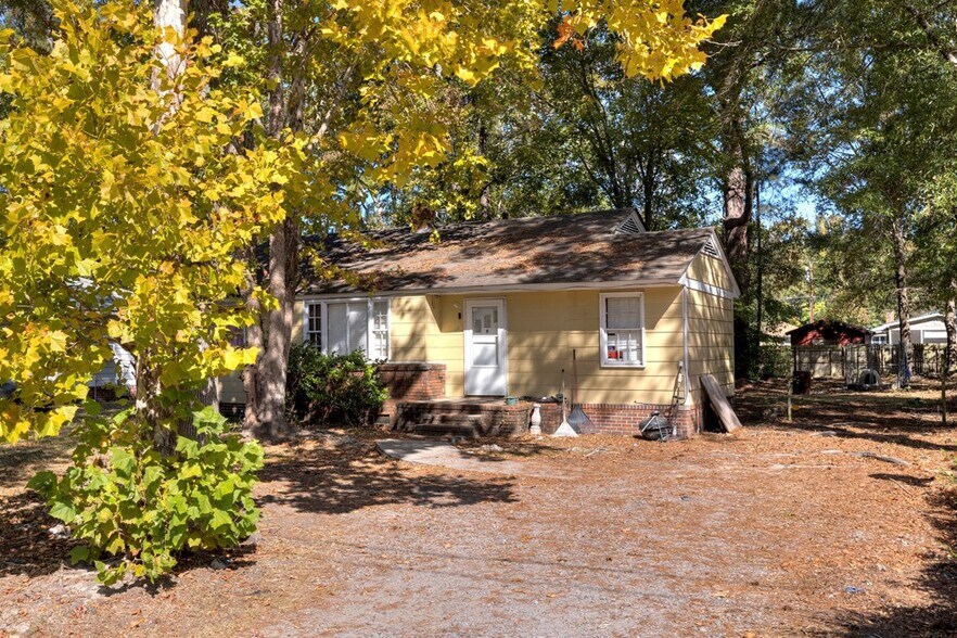 703 E Charlotte Ave, Sumter, SC à vendre - Photo de l’immeuble – Image 3 sur 17
