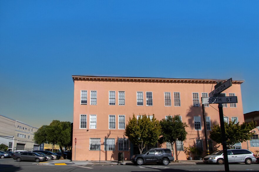 777 Florida St, San Francisco, CA à vendre - Photo de l’immeuble – Image 3 sur 12