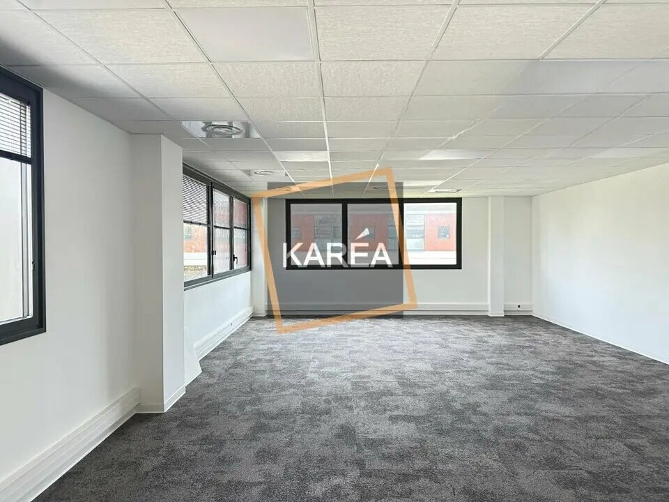 Bureau dans Serris à louer Photo intérieure– Image 1 sur 6