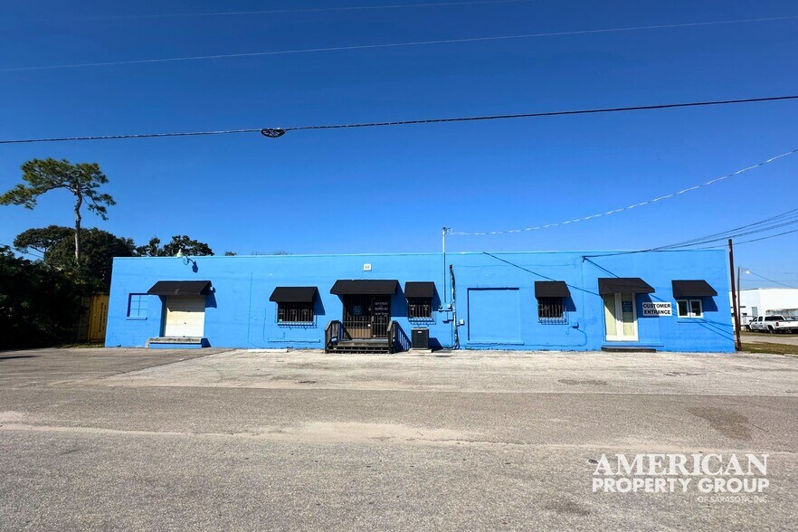 1681 11th St, Sarasota, FL à vendre - Photo de l’immeuble – Image 3 sur 13