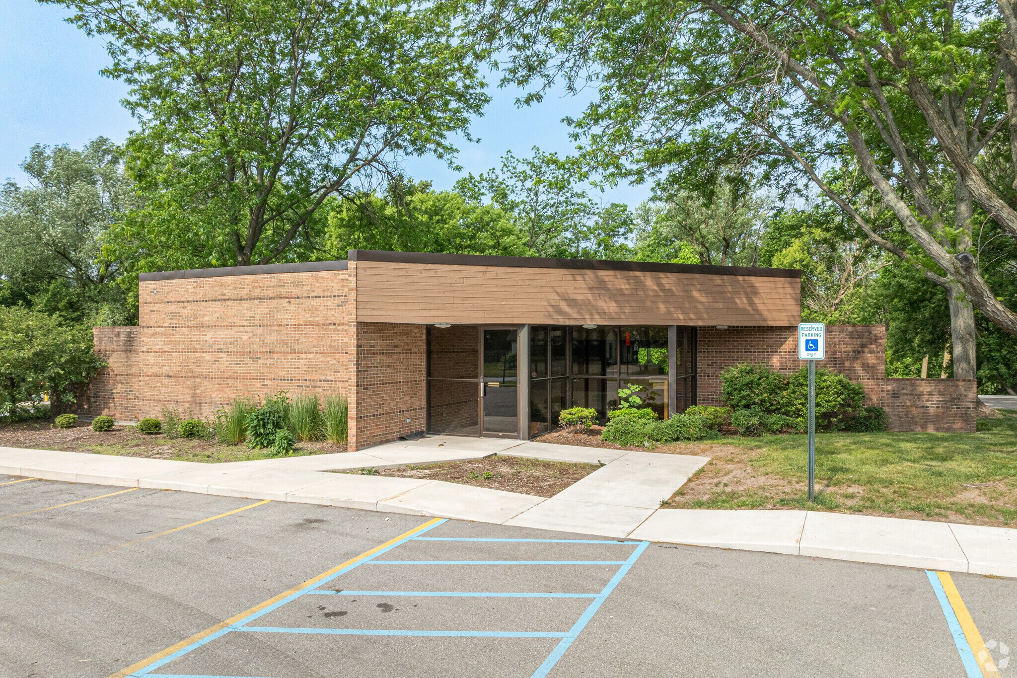 14695 16th Ave, Marne, MI à vendre Photo principale– Image 1 sur 6
