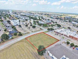 Plus de détails pour Central Expy & Park Blvd, Plano, TX - Terrain à louer