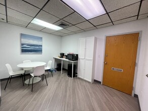 3475 Sheridan St, Hollywood, FL à louer Photo intérieure– Image 2 sur 5