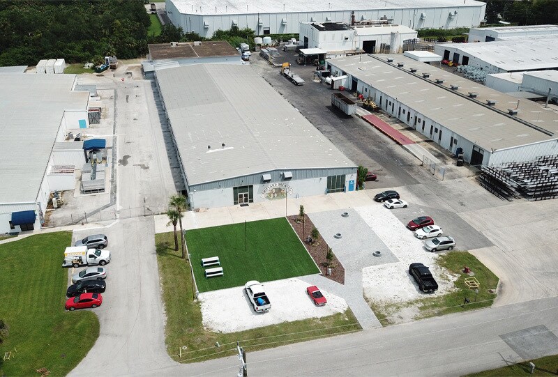 2650 Jewett Ln, Sanford, FL à louer Photo de l’immeuble– Image 1 sur 16