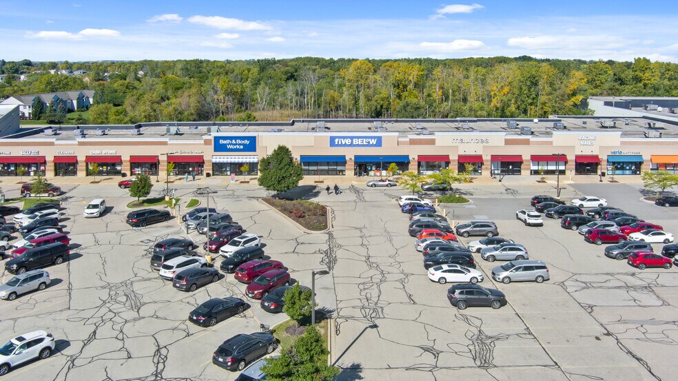 999 S Newman Rd, Mount Pleasant, WI à louer - Photo de l’immeuble – Image 2 sur 2