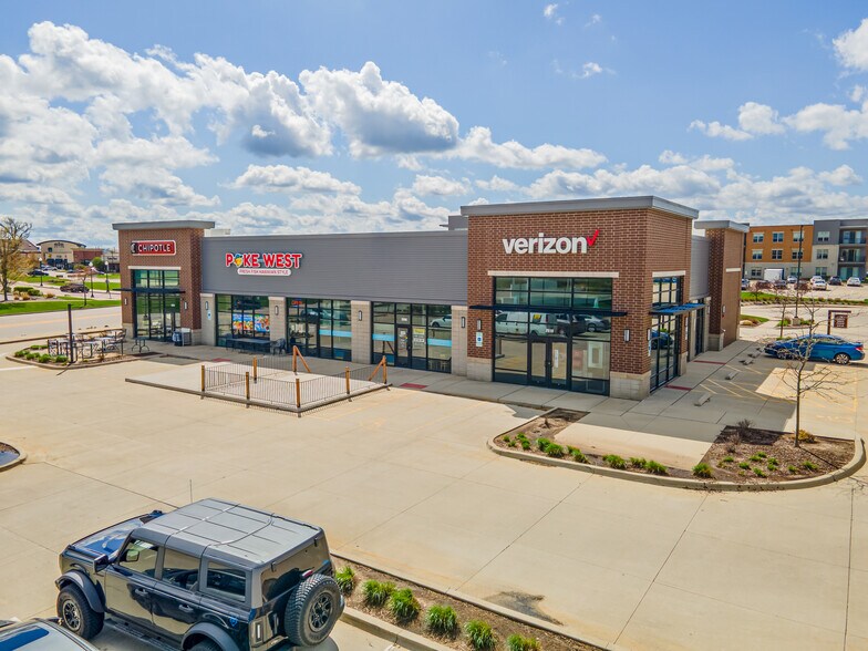 2500-2510 N Randall Rd, Elgin, IL à vendre - Photo de l’immeuble – Image 2 sur 6