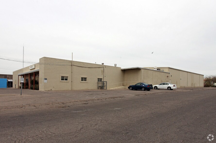 345 S Kino Pky, Tucson, AZ à vendre - Photo principale – Image 1 sur 15