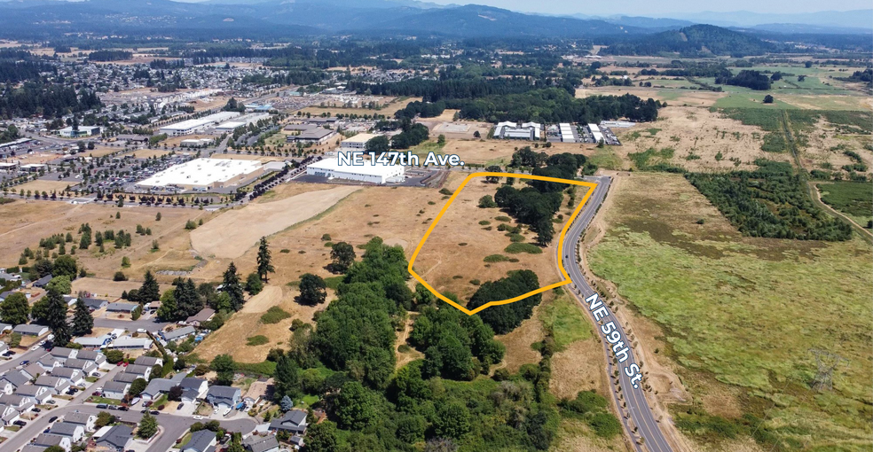 NE Fourth Plain Blvd, Vancouver, WA à vendre - Photo de l’immeuble – Image 1 sur 3