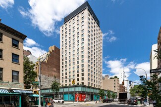 Plus de détails pour 100-110 University Pl, New York, NY - Local commercial à louer