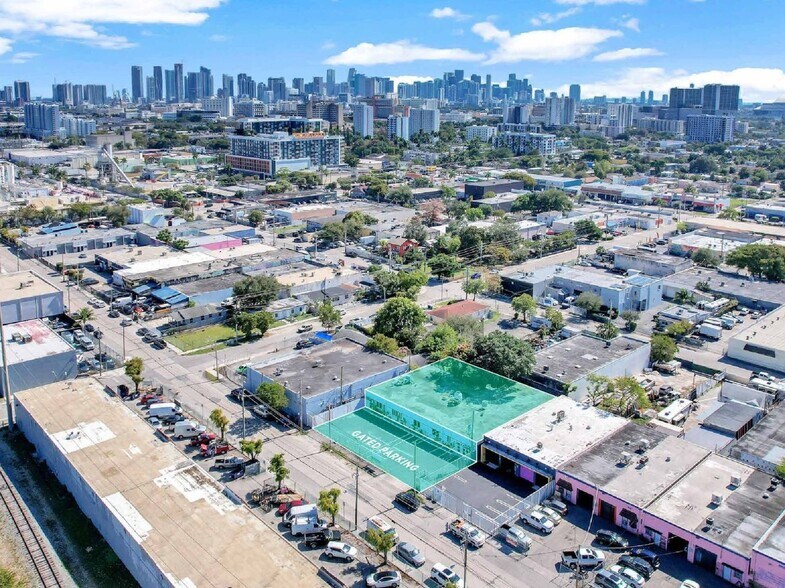 1822 NW 22nd St, Miami, FL à louer - Photo de l’immeuble – Image 2 sur 10