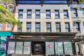 1015 7th St NW, Washington, DC à louer Photo de l’immeuble– Image 1 sur 23