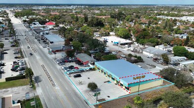 553-583 SE Monterey Rd, Stuart, FL à louer Photo intérieure– Image 1 sur 3