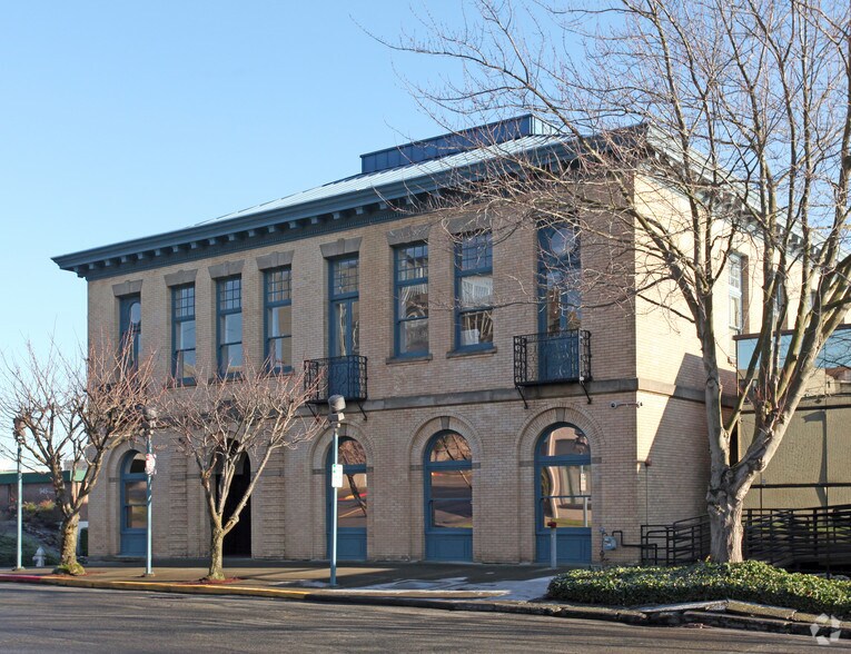 1101 S Fawcett Ave, Tacoma, WA à louer - Photo de l’immeuble – Image 3 sur 5