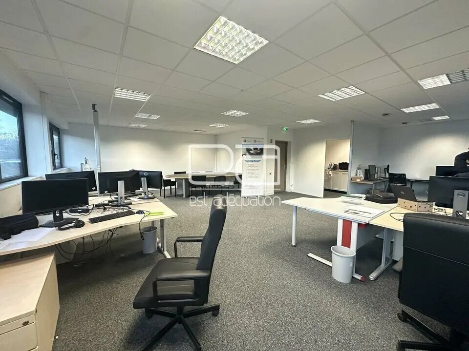 Bureau dans Vandoeuvre-les-Nancy à louer Photo de l’immeuble– Image 1 sur 5