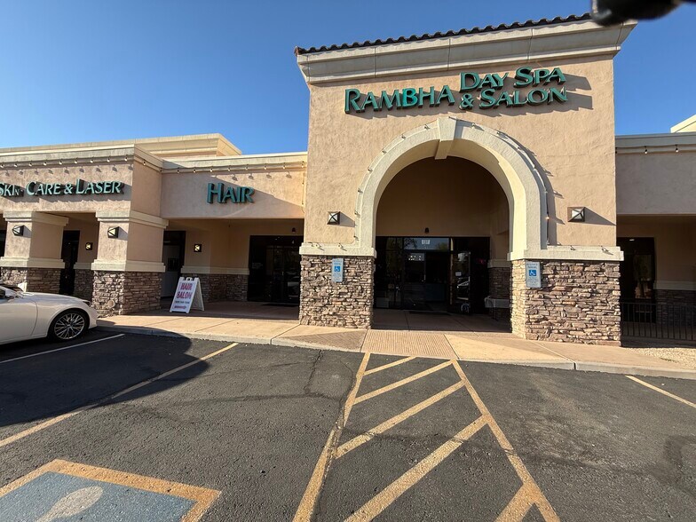 955 W Chandler Heights Rd, Chandler, AZ à louer - Photo de l’immeuble – Image 1 sur 37