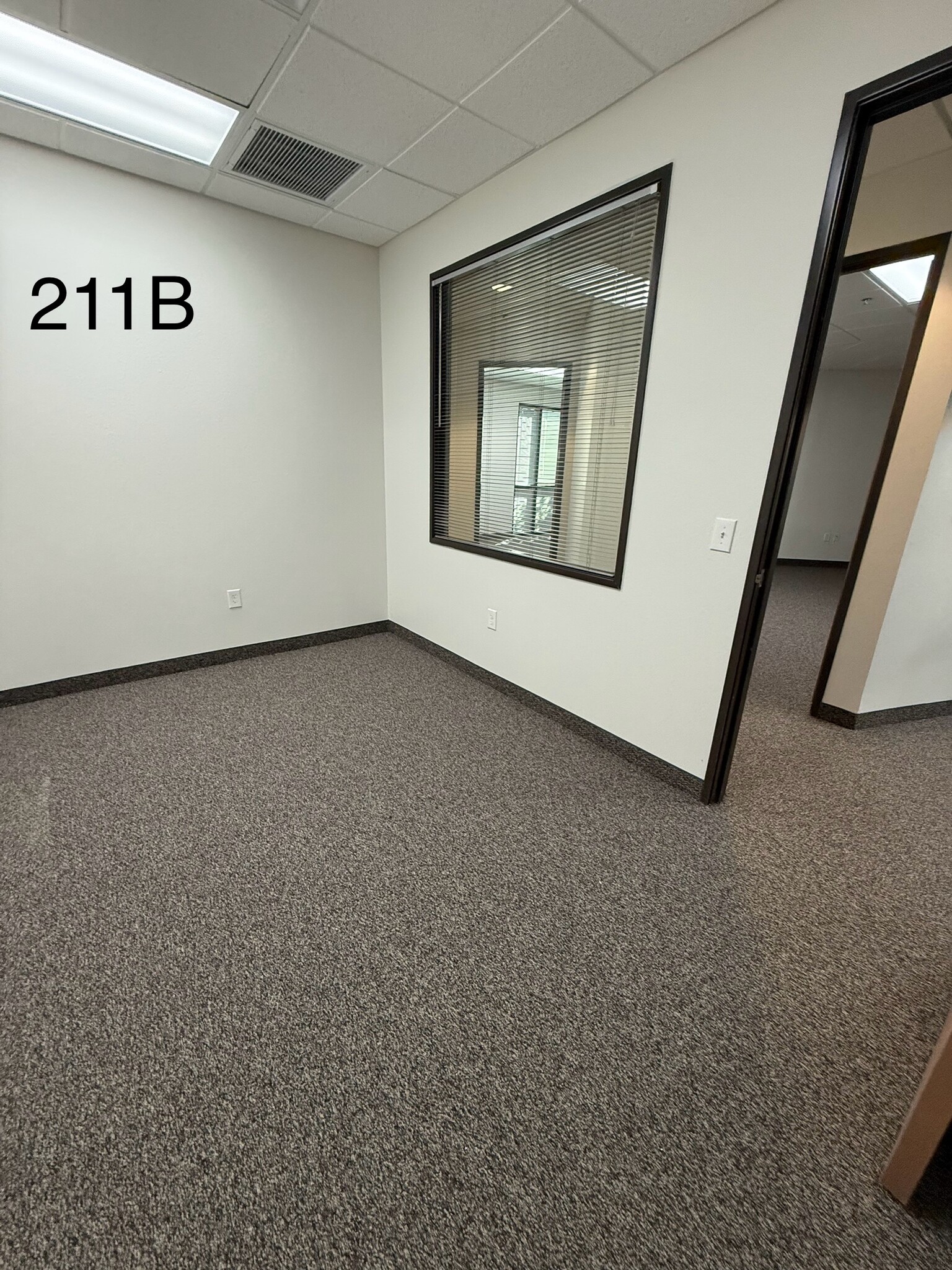 1490 S Price Rd, Chandler, AZ à louer Photo intérieure– Image 1 sur 6