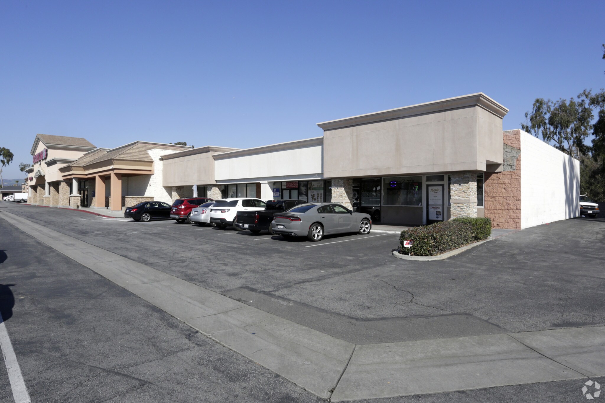 12804-12810 La Mirada Blvd, La Mirada, CA à louer Photo principale– Image 1 sur 10